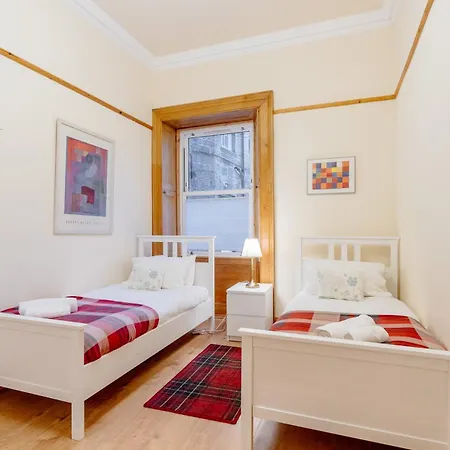 Beautiful Spacious Ground Floor Newington Flat Edinburgh Exterior photo